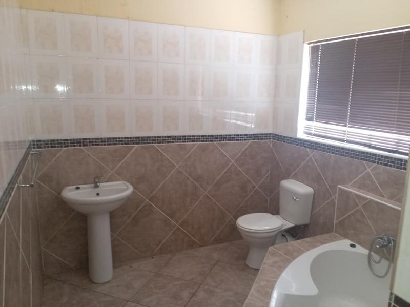 To Let 4 Bedroom Property for Rent in Tlhabane West North West